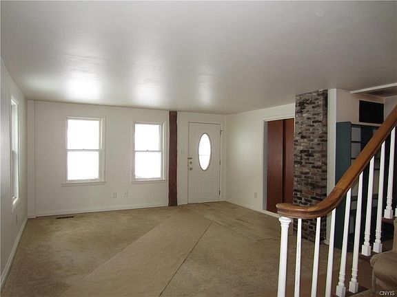 3rd image of 63 North St