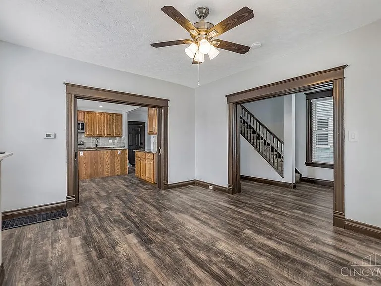 3481 Montgomery Rd — Photo 12