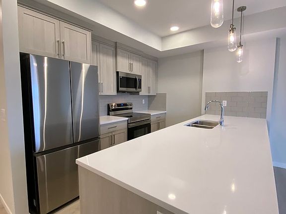 2nd image of 5205-20295 Seton Way SE