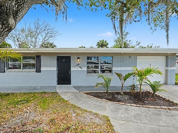 5th image of 6714 Sandra Dr