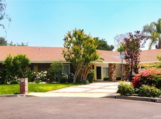 16631 Nanberry Rd, Encino, CA 91436