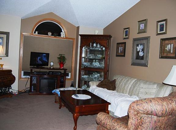 3rd image of 1330 145th Ave NW