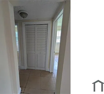 2 bed, 800 sqft, $2,300 — Photo 3