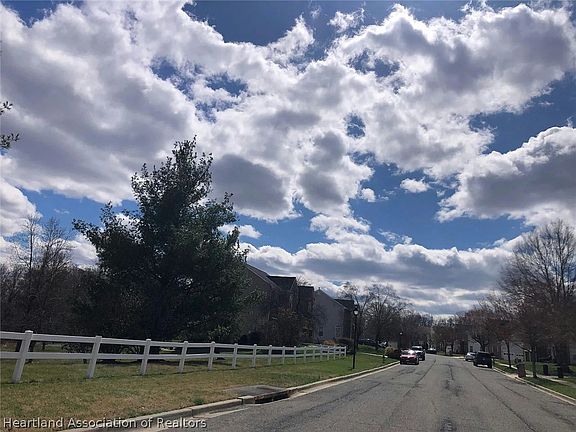 3rd image of 4203 Steeds Grant Way