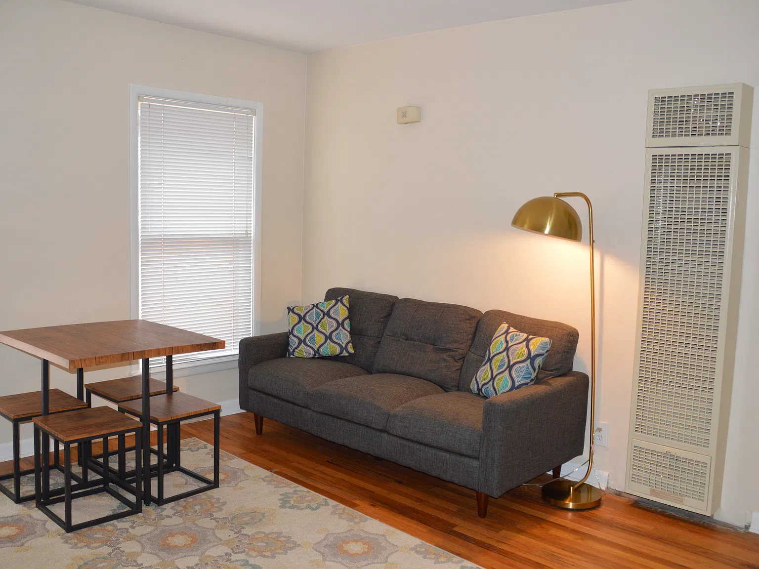 1 bed, 750 sqft, $1,600 — Photo 2
