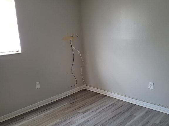 5th image of 3719 Ohio Ave APT 4