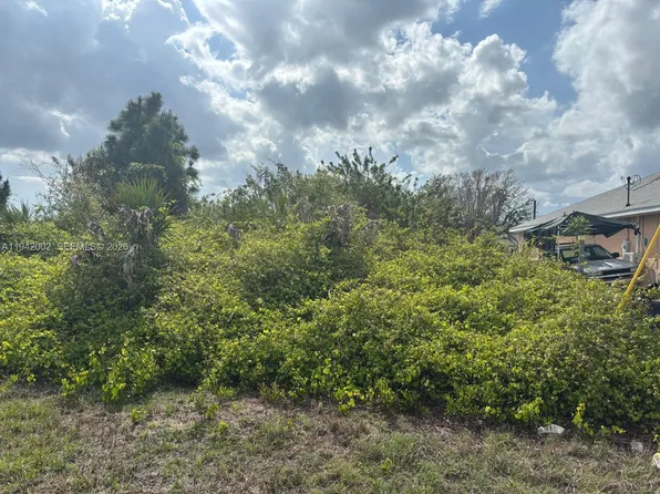 4621 Anita Ave N, Lehigh Acres, FL 33971