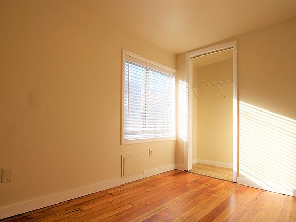 5th image of 5037 Brooklyn Ave NE APT 6