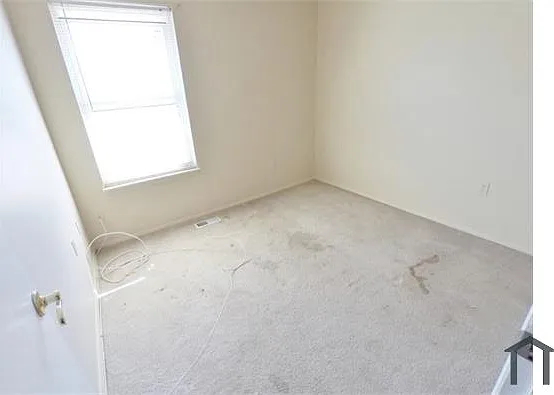 1770 Chesaco Ave — Photo 3