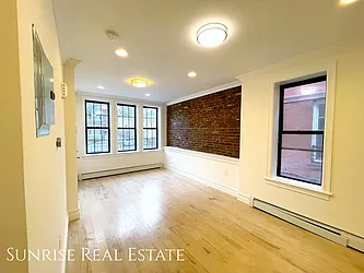 Rented by Sunrise Real Estate