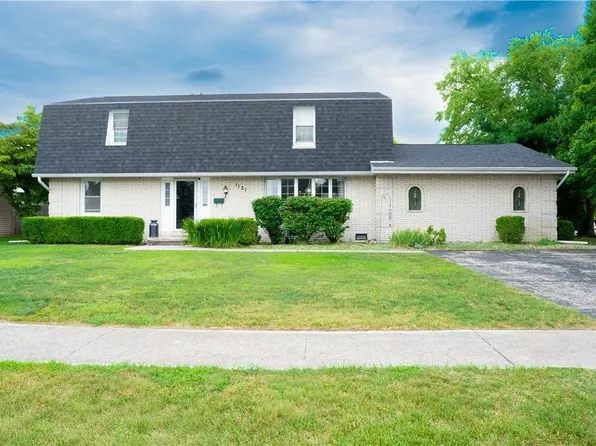 1121 Rudy Ave, Mattoon, IL 61938