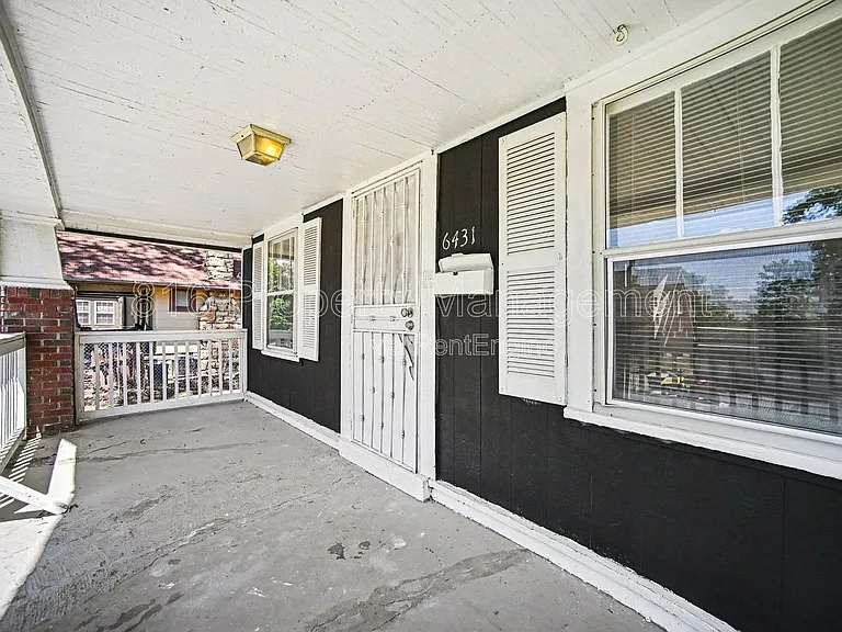 6431 S Benton Ave — Photo 12