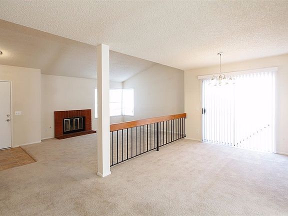 3rd image of 2763 Buttercup Dr