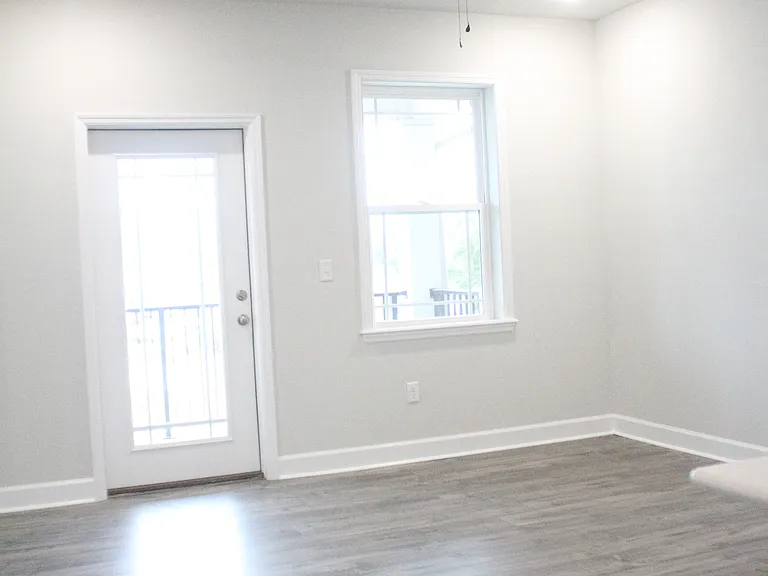 1815 SW 249th Dr #8 — Photo 6