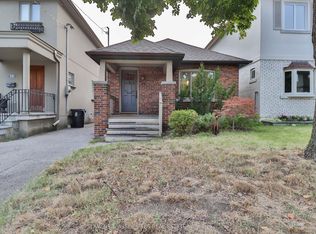 22 Whitewood Rd, Toronto, ON M4S2X7