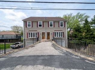 82 Valmor St, Worcester, MA 01604