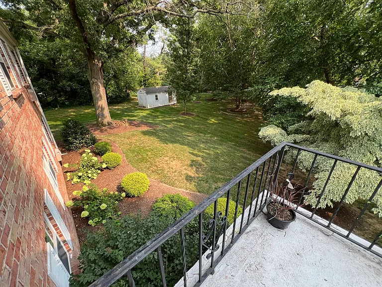 20 Echo Valley Ln — Photo 43