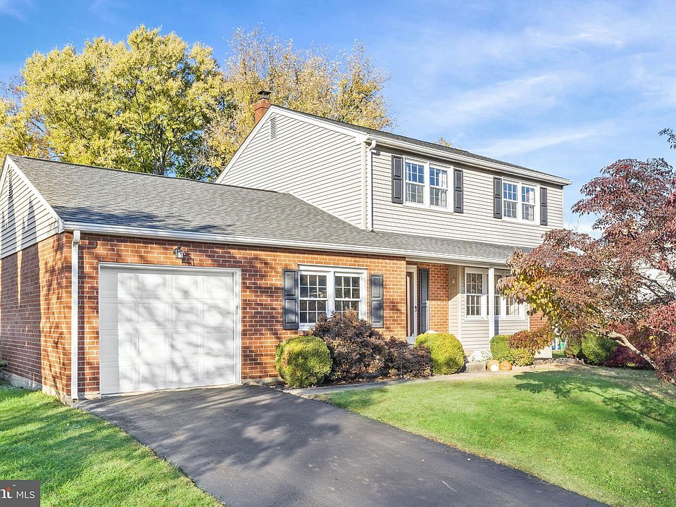 1st image of 2203 Charwood Dr