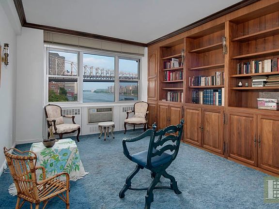 3rd image of 25 Sutton Pl S APT 5E