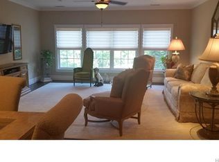 2105 Fred Ill Jr Ct, Pearl River, NY 10965
