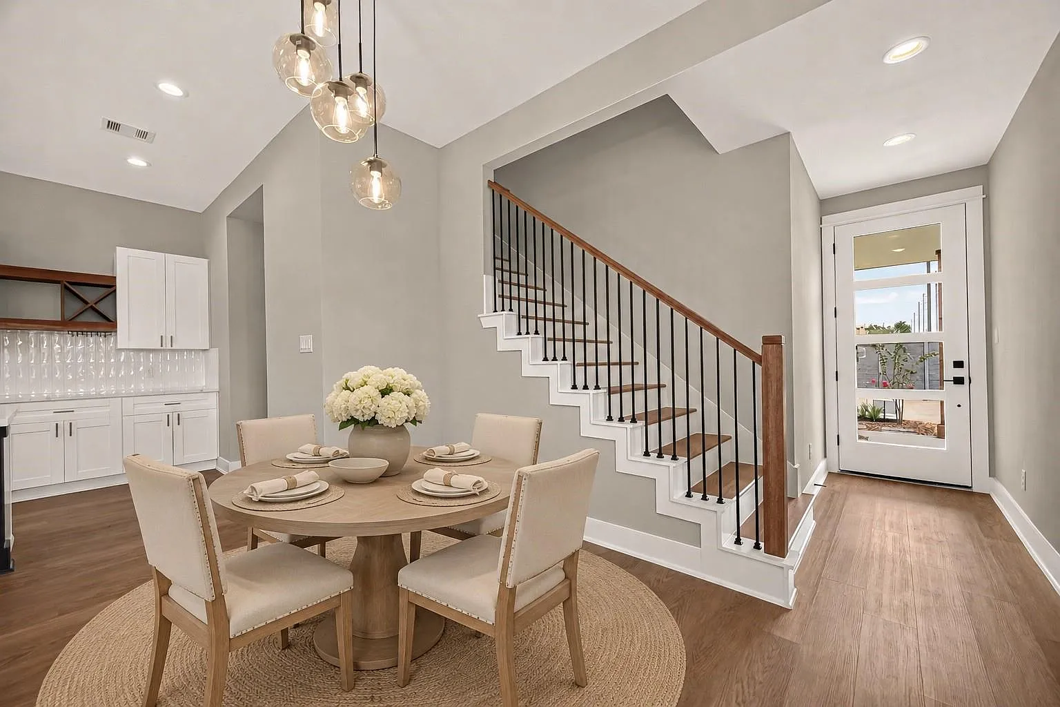 3 bed, 2.5 bath, 1776 sqft, $2,750 — Photo 4
