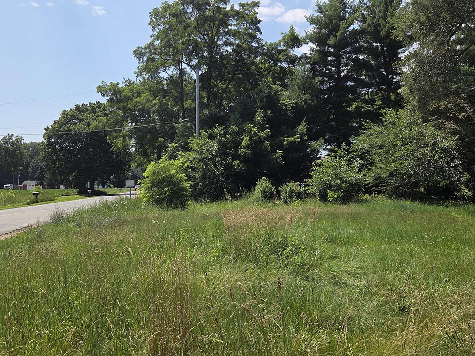 2nd image of 14500 Portage Rd