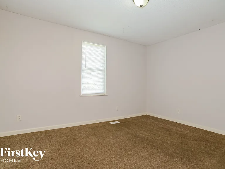 4310 Ditzler Ave — Photo 8