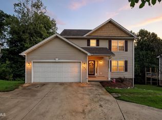 315 Henrys Ln, Bristol, VA 24202