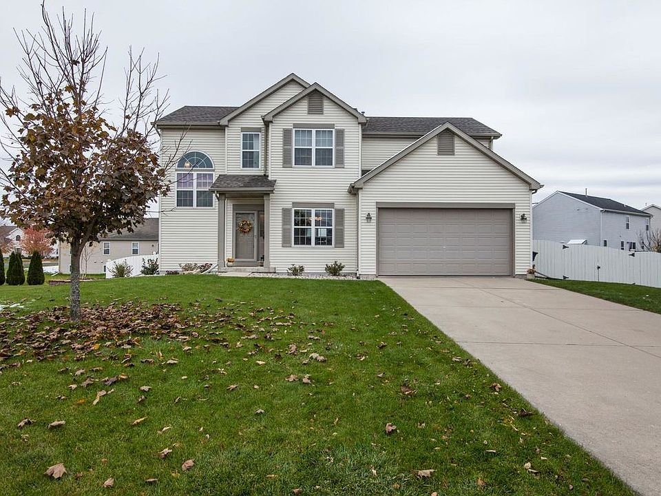 1st image of 410 Daylily Ct