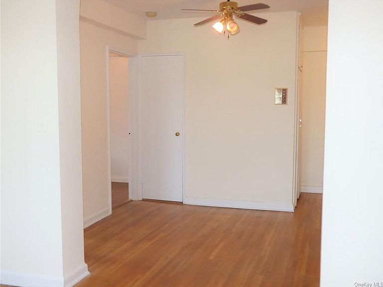 142 Garth Rd Scarsdale, NY, 10583 - Apartments for Rent | Zillow