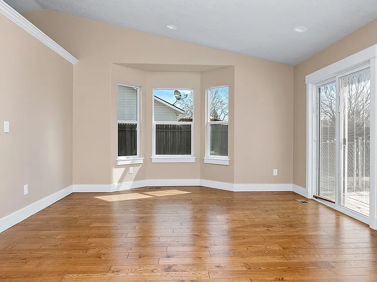 1671 E Kamay Ct — Photo 16