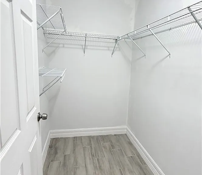 2413 Delta Ave N — Photo 12