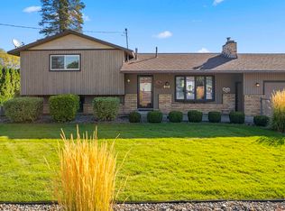 615 S Barker Rd, Greenacres, WA 99016