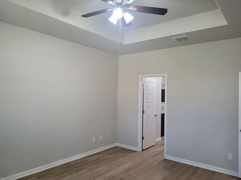 320 Caleb Ct — Photo 21