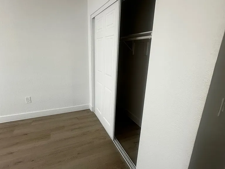 7729 Ventura Canyon Ave #2 — Photo 9
