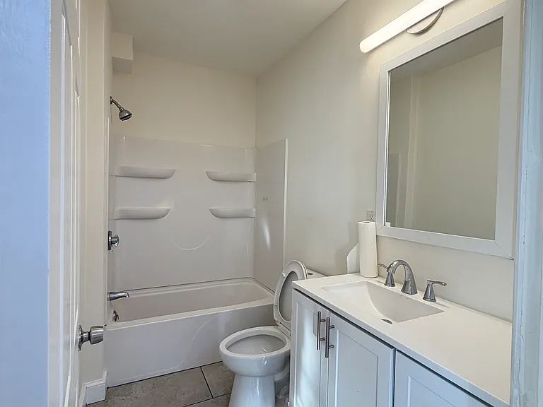 106 Ashley Blvd #3 — Photo 2