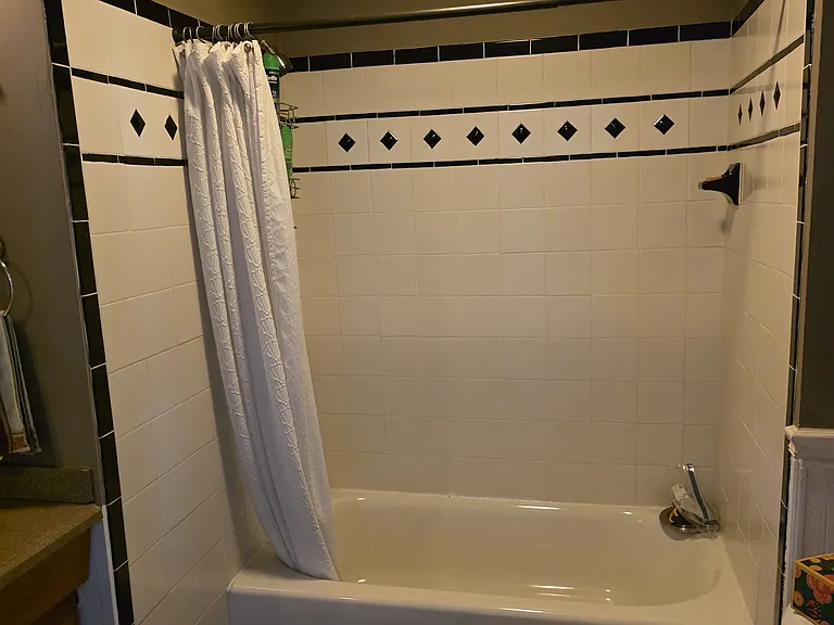 5905 Elgin St #2 — Photo 23
