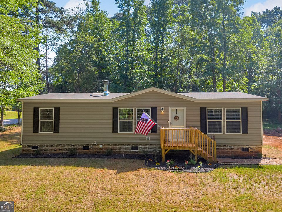 1st image of 220 Trout Dr
