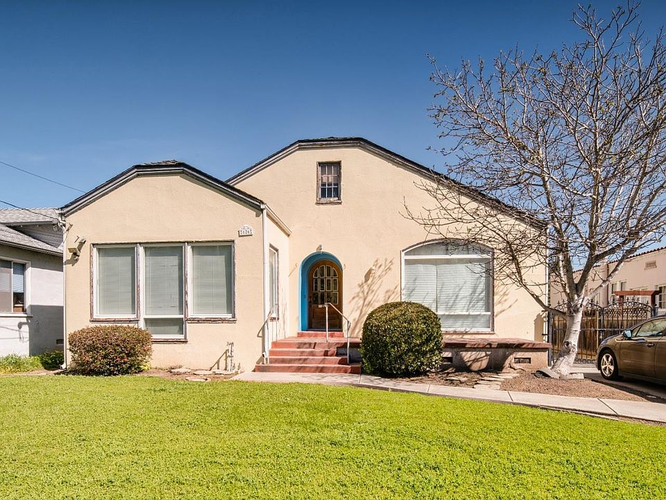 1st image of 626 N El Camino Real #1