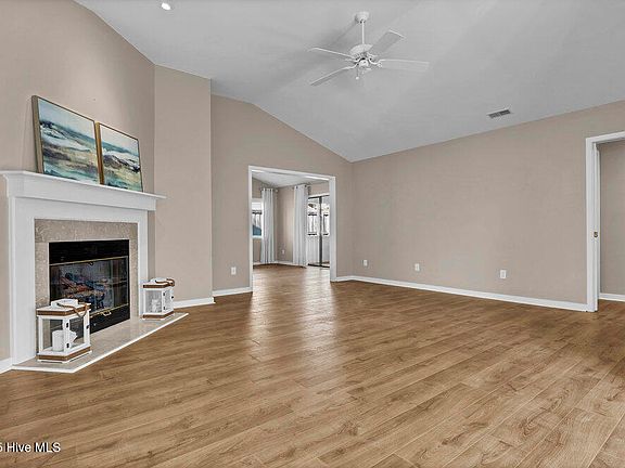 4th image of 7223 Lounsberry Court