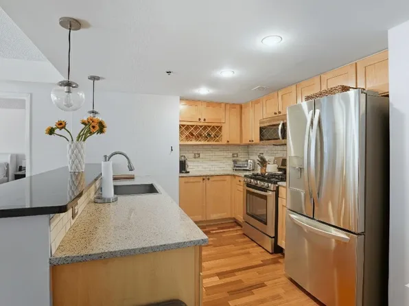 700 1st Street image 6 of 22