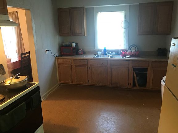 4th image of 1812 N Jackson Ave