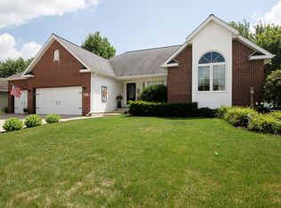 15609 Lakeview Dr, Manhattan, IL 60442