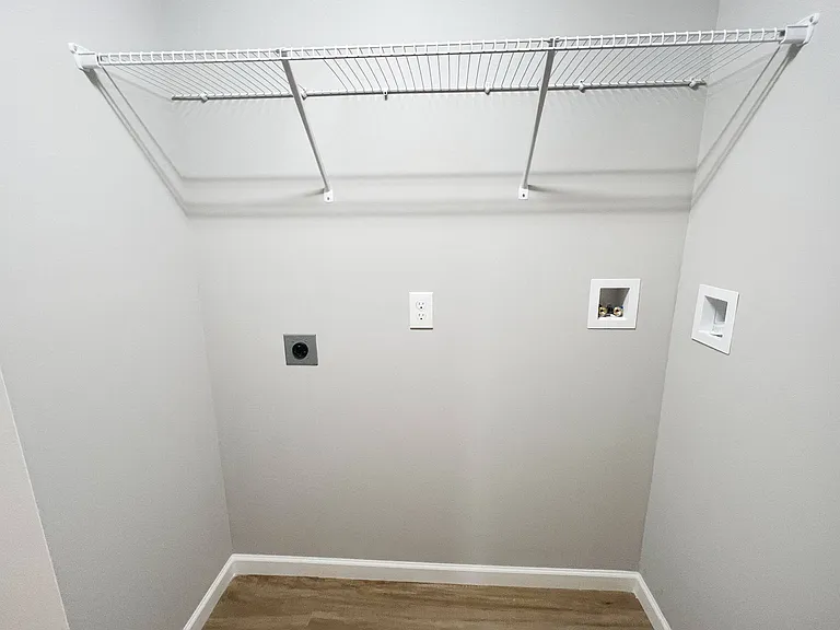 2 Bedroom Beulah Laundry