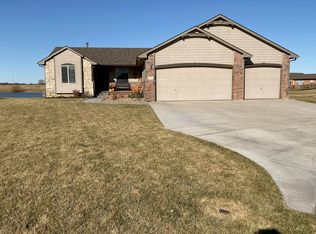 12734 W Grant Ct, Wichita, KS 67235