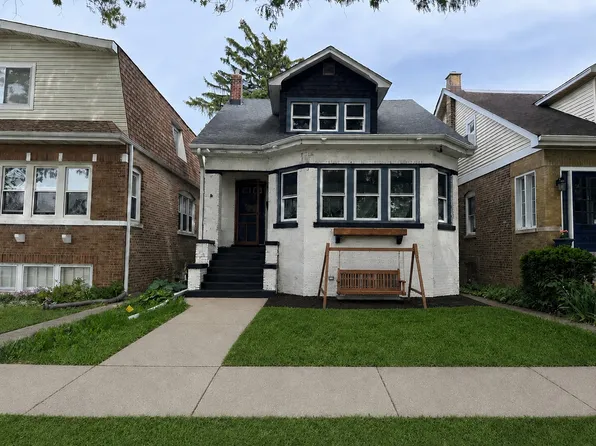 (undisclosed Address), Brookfield, IL 60513