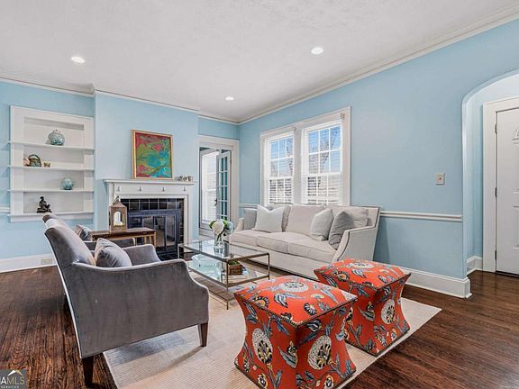 4th image of 811 E Ponce De Leon Ave