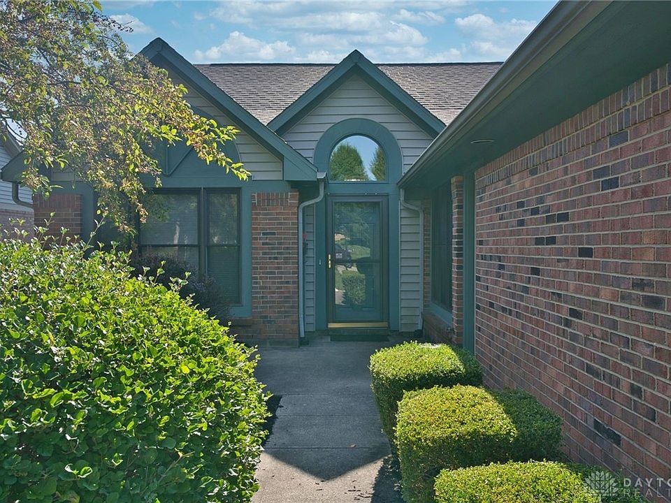 1st image of 474 Cloverhill Ct