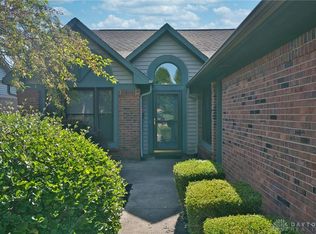 474 Cloverhill Ct, Dayton, OH