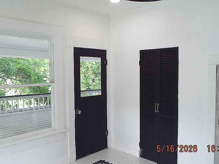 940 W Mulberry Ave #2 — Photo 8